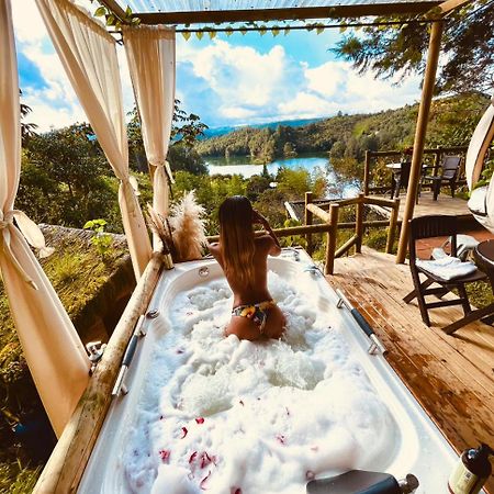 Levit Glamping - Hotel Guatape Penol (Adults Only) Zewnętrze zdjęcie