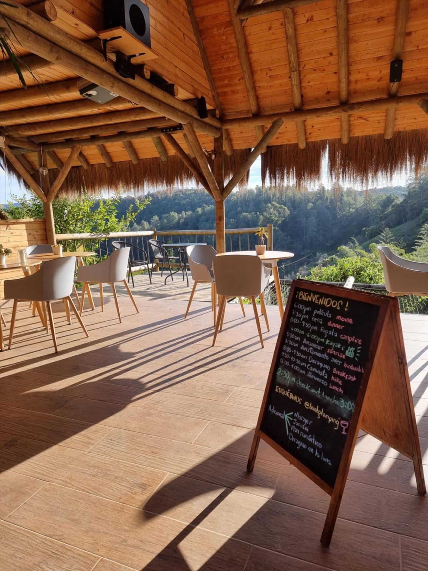 Levit Glamping - Hotel Guatape Penol (Adults Only) Zewnętrze zdjęcie